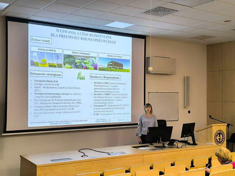 022_Referat_PTTZ_Poznan_4